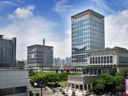 “설 연휴, 늦은 밤에도 약 살 수 있어요”… 부산시, '공공심야약국' 확대 운영 기사 이미지