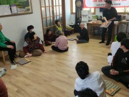 청양군, “노년기 낙상 예방이 건강의 시작”… 생생장수마을 운동 프로그램 호응 기사 이미지