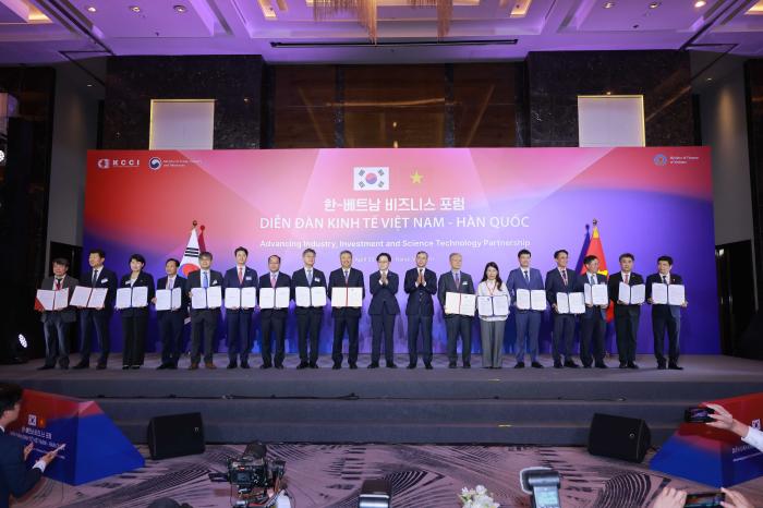 에이아이트릭스-베트남 흥옌성 보건국, 의료 AI 학술 협력을 위한 MOU 체결