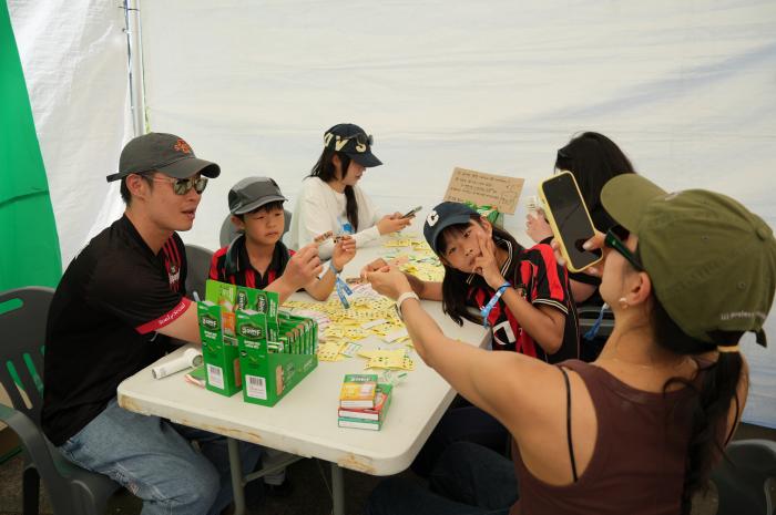 대원제약 상처치료밴드 큐어반, 국내 최대 락 밴드 축제 ‘피크 페스티벌 2026’ 참가
