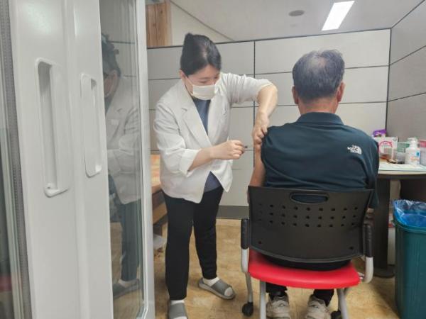강진군 “대상포진 걱정 마” 50세부터 무료 접종