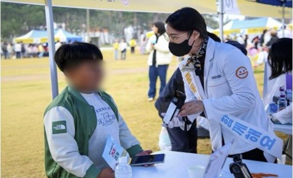 홍성군 어린이·사회복지급식관리지원센터, 손 위생 체험부스 운영